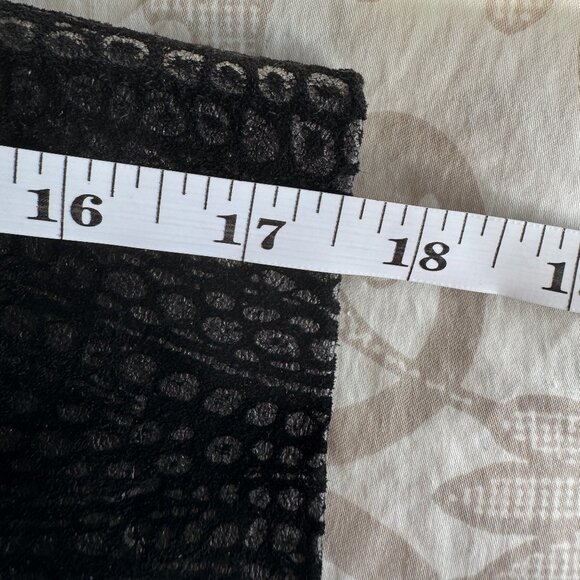 Vintage 1980s Danier Cropped Black Suede Leather Jacket - Picture 12 of 12